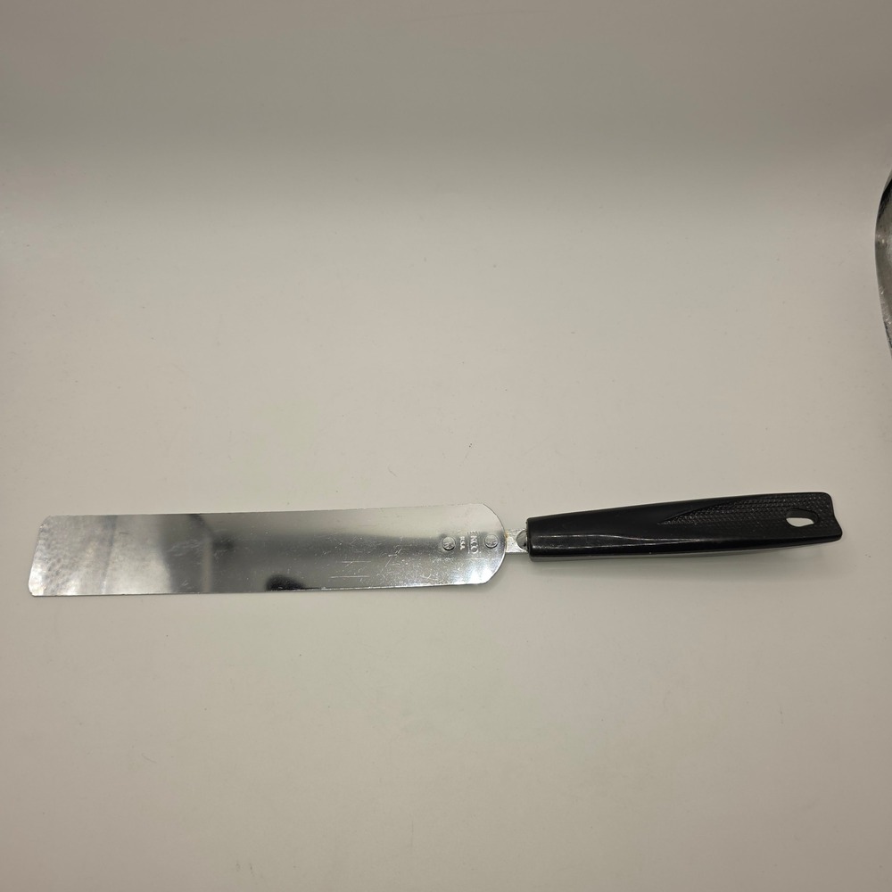 EKCO USA Vintage Offset Spatula Black Handle Stainless Steel Icing Knife 12.5 in